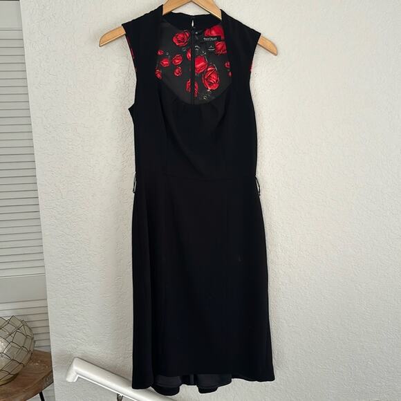 WHBM Black Dress Lined Dark Red Roses Interior Office Siren Goth Vampire - Picture 1 of 5